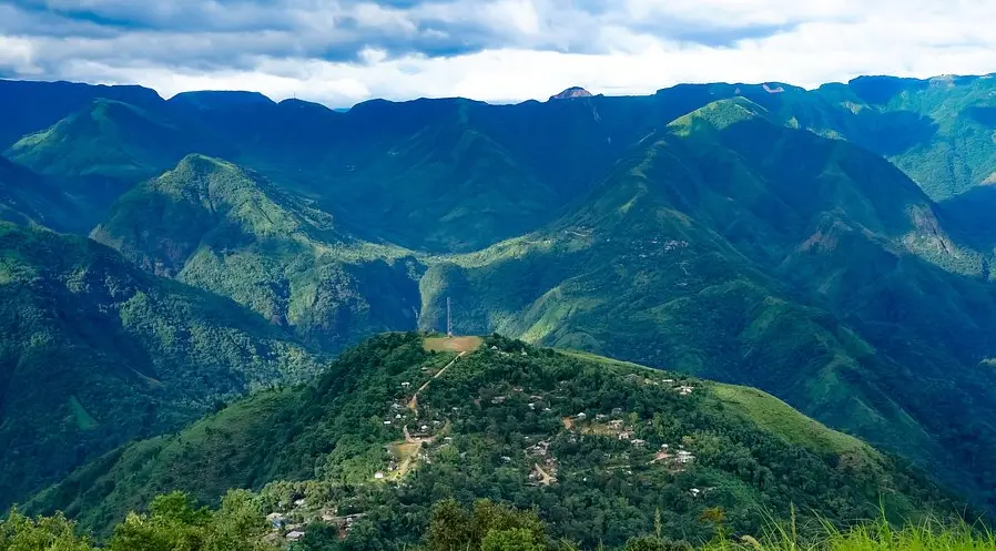 Unforgettable Nongkhlaw Hills Adventure Tour with Scenic Mountain Views